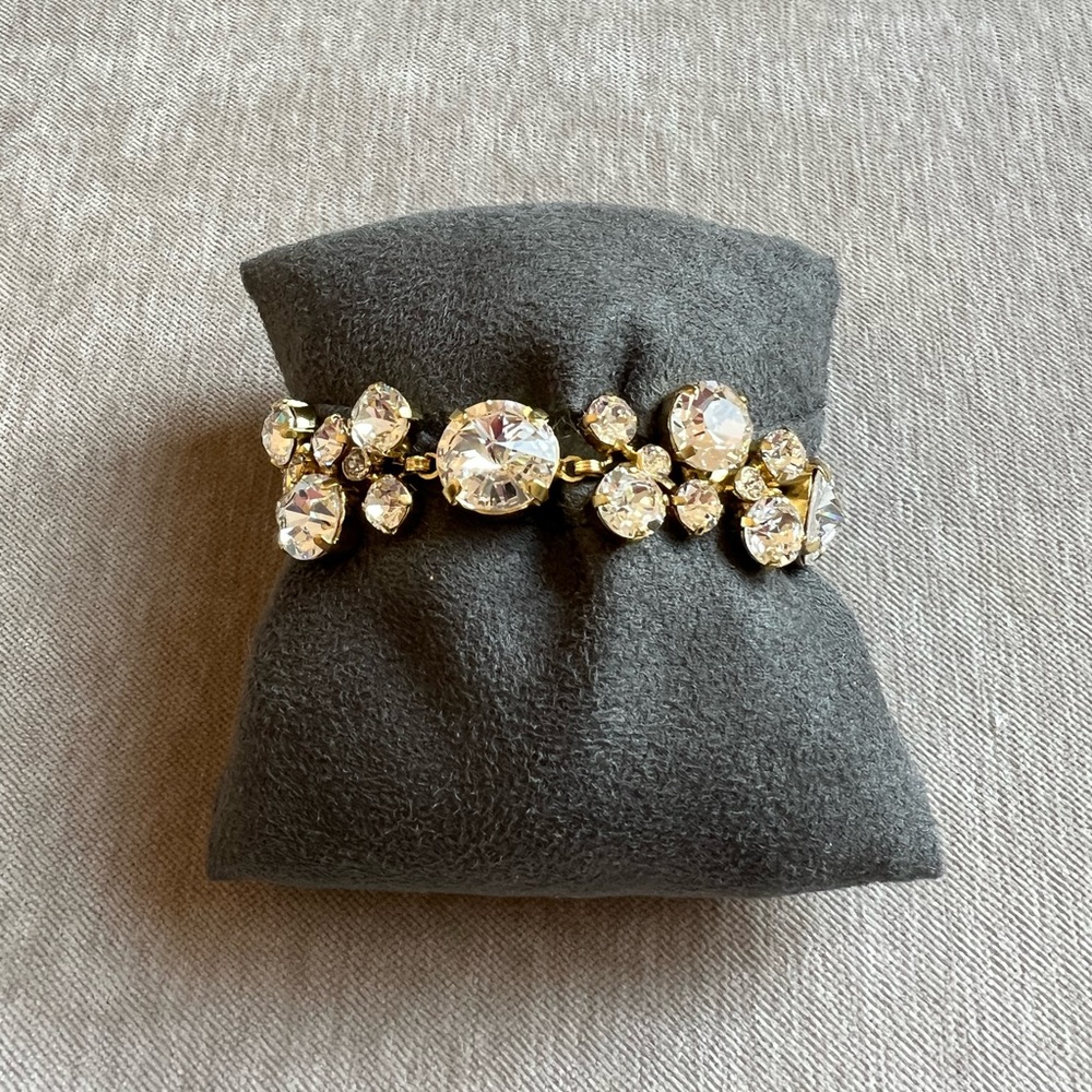 Sorrelli gold bracelet